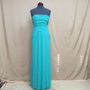 ⭐️3/$30⭐️ Turquoise Maxi Dress with Pockets!!